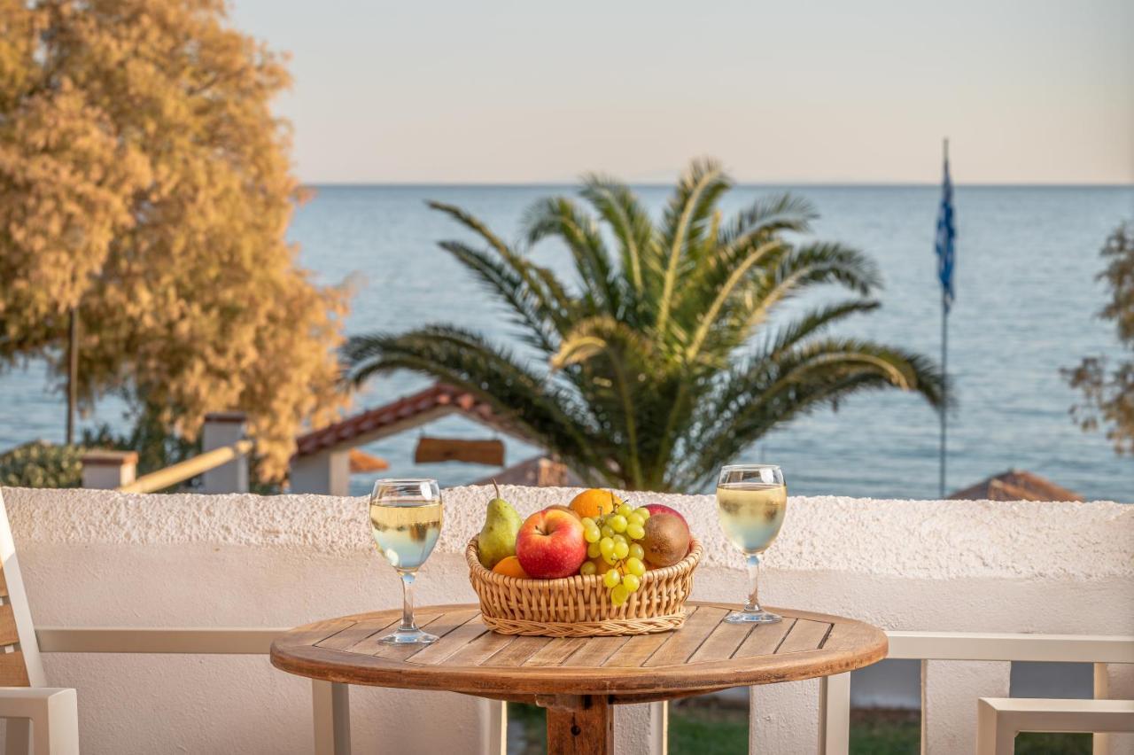 Princess Tia Hotel Samos Town Exterior photo