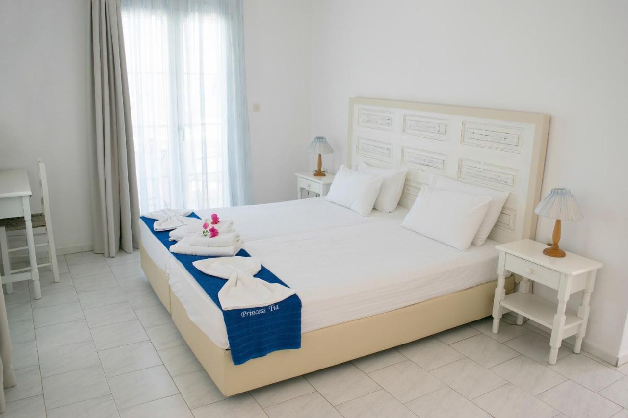 Princess Tia Hotel Samos Town Exterior photo
